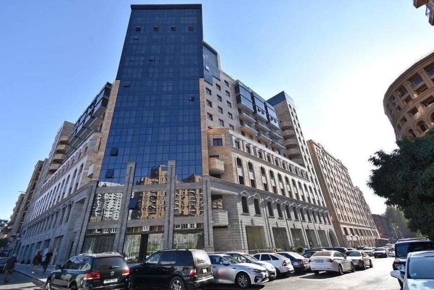 City Central Apartment เยเรวาน ภายนอก รูปภาพ