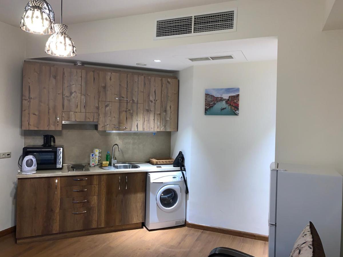 City Central Apartment เยเรวาน ภายนอก รูปภาพ