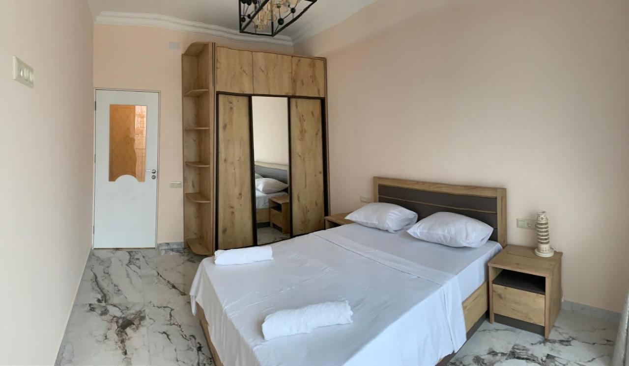 City Central Apartment เยเรวาน ภายนอก รูปภาพ